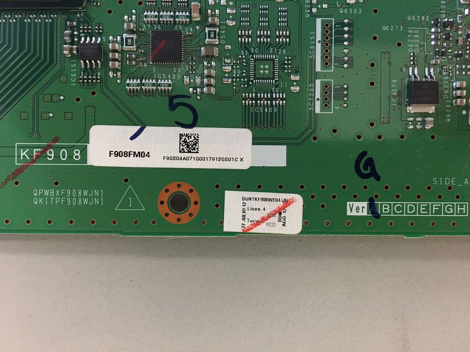 SHARP T-CON BOARD DUNTKF908FM04 FÜR LC-60LE600U MIT ALLEN KABELN